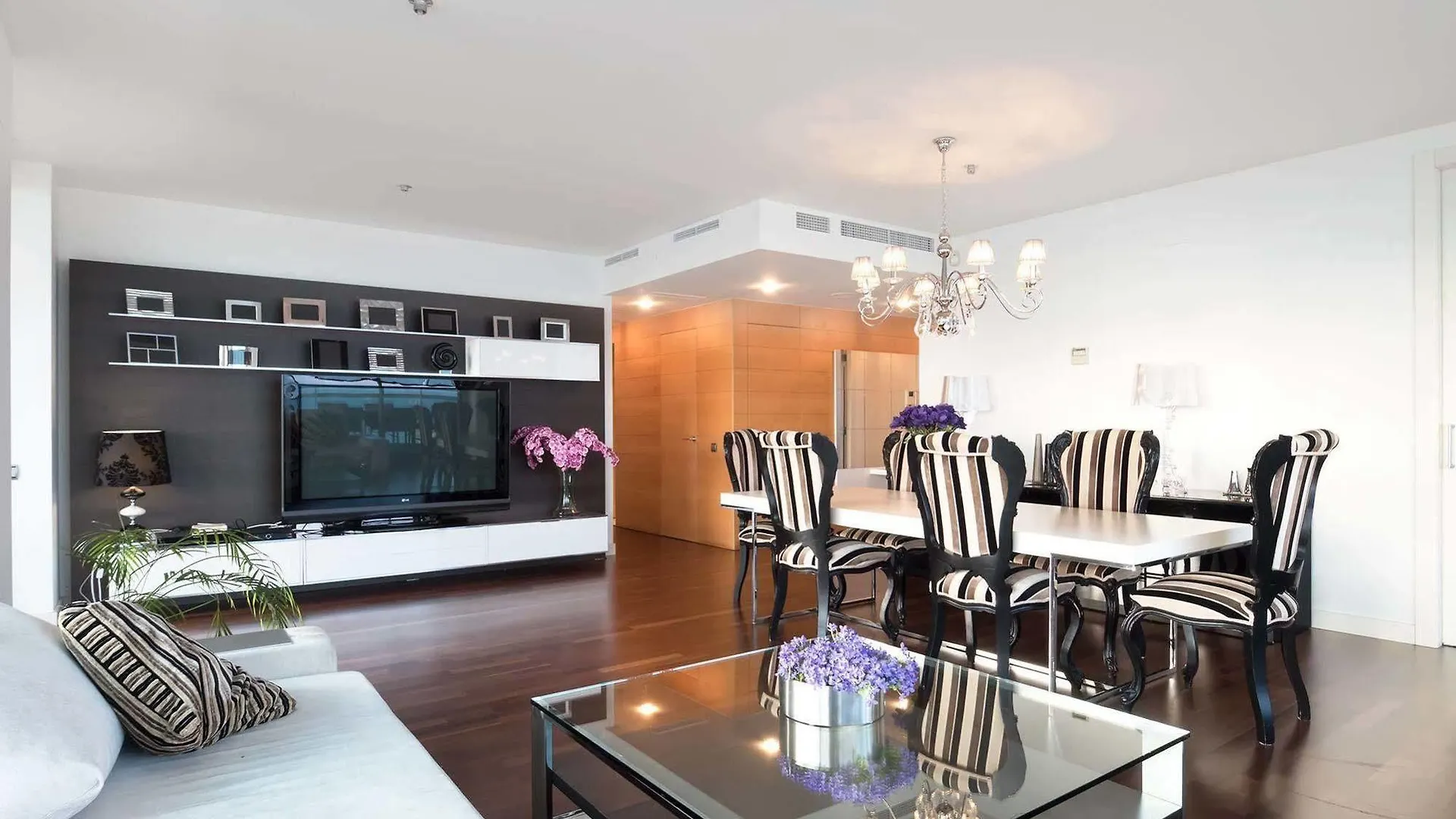 Rent Top Apartments Beach-Diagonal Mar Barcelona España