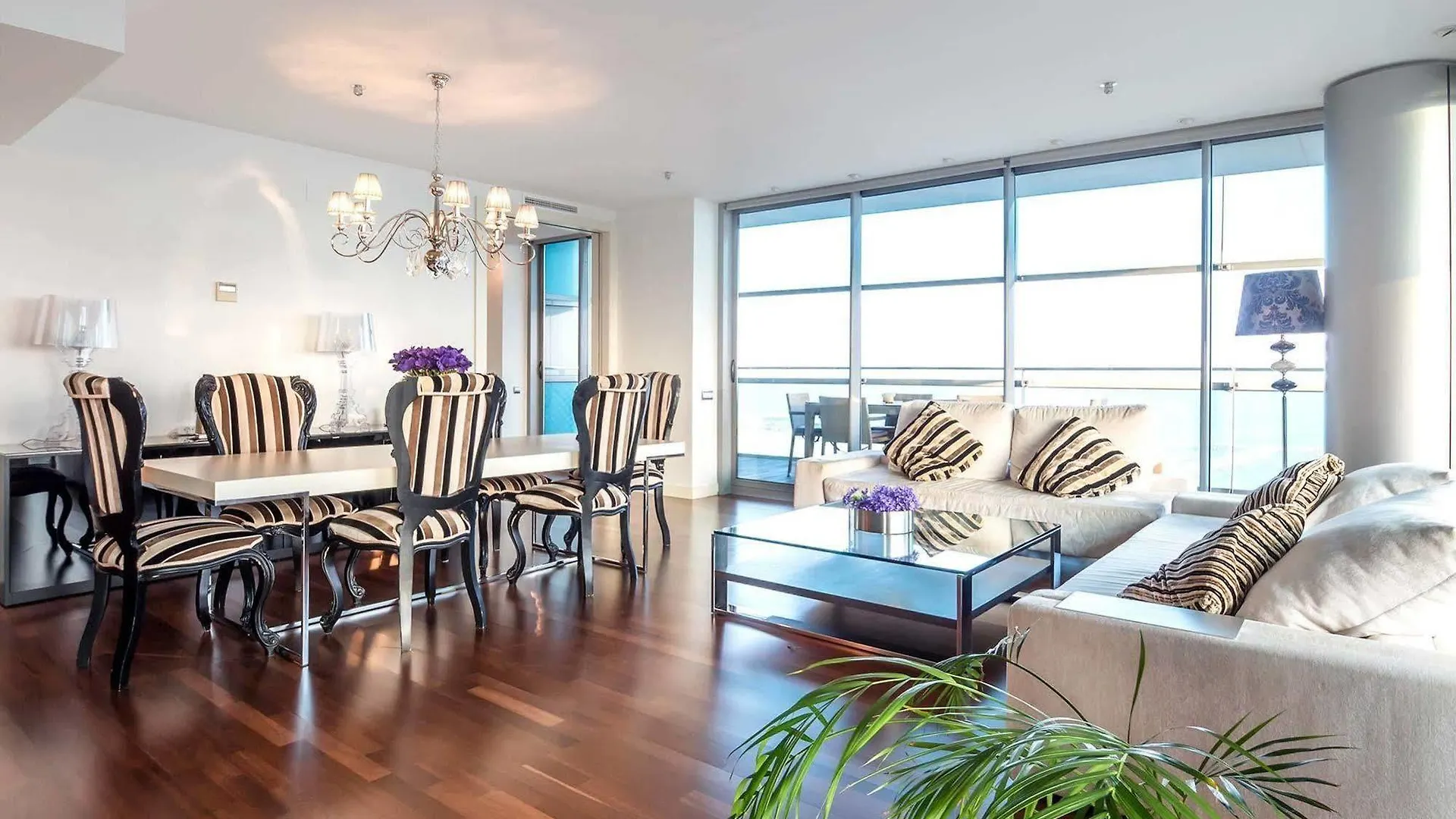 Rent Top Apartments Beach-Diagonal Mar Barcelona