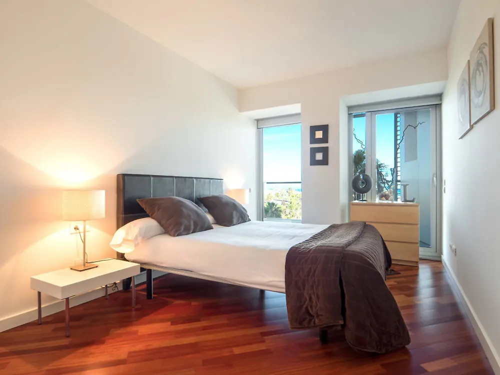 Rent Top Apartments Beach-Diagonal Mar Barcelona 0*,