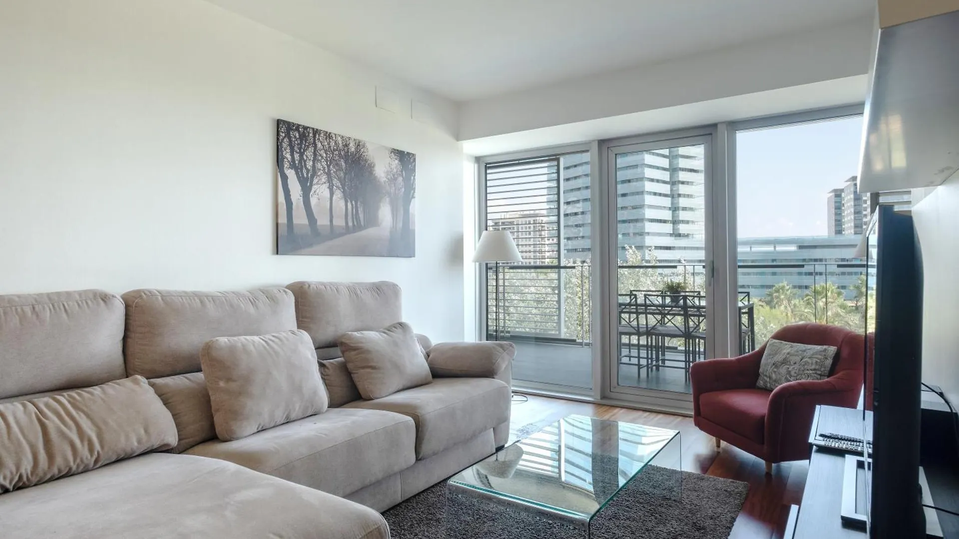 Rent Top Apartments Beach-Diagonal Mar Barcelona 0*,  Spanien